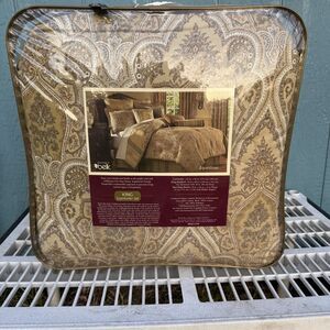 Biltmore Equestrian King Comforter Set Brand New Belk Exclusive